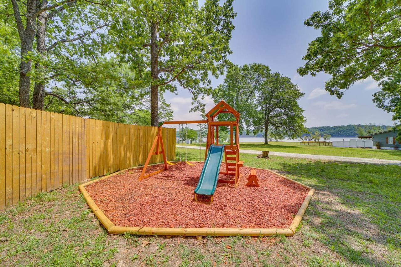 Modern Fairland Log Cabin With Lake Access! Екстериор снимка